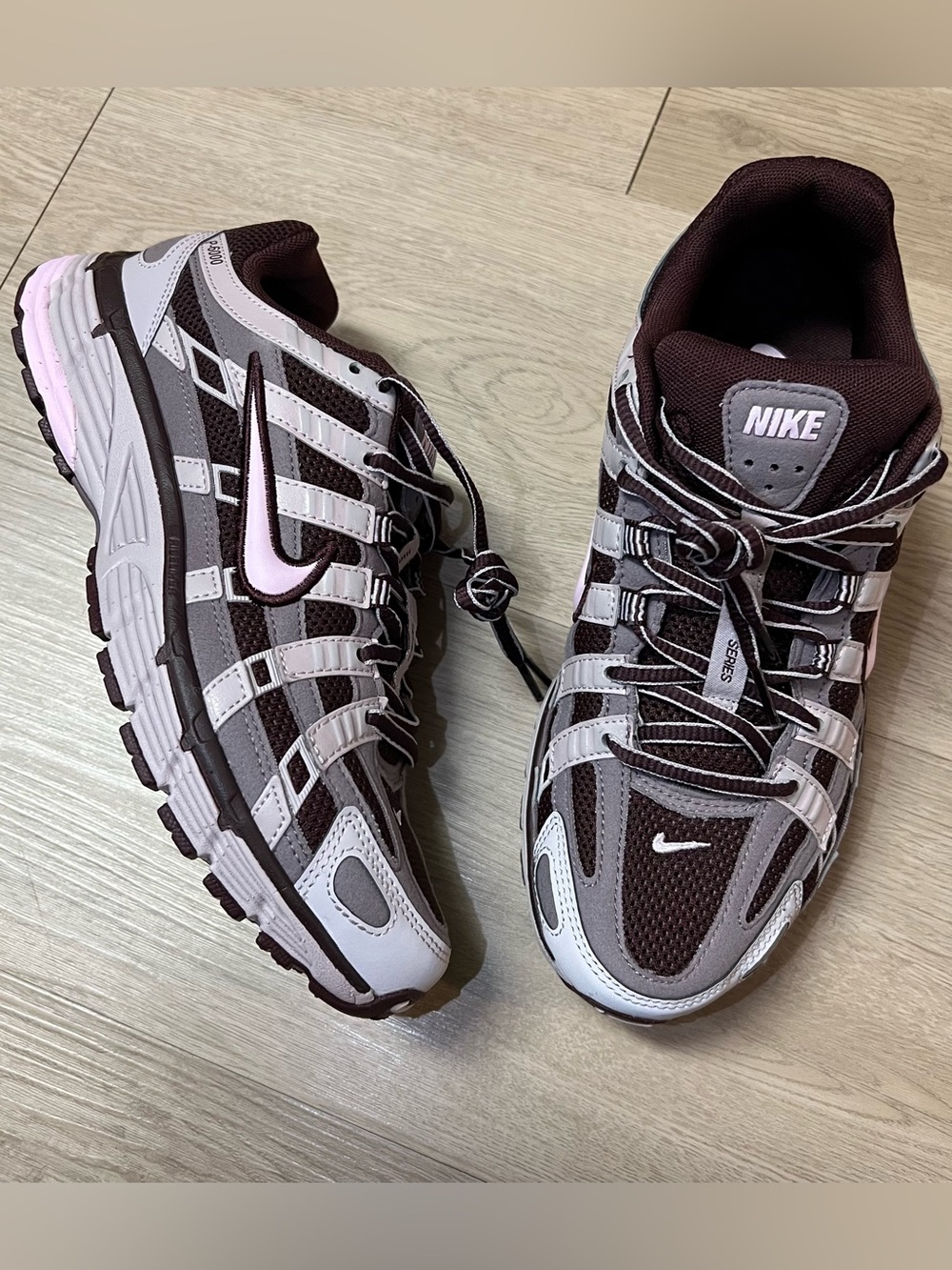 NEW NIKE P-6000 Burgundy Crush Pink Foam WMNS HV2522 600 - Picture 3 of 12